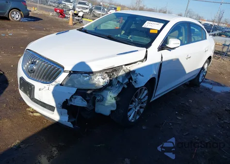 2013 Buick Lacrosse Leather Group из США, поврежденный, VIN 1G4GC5E32DF320019